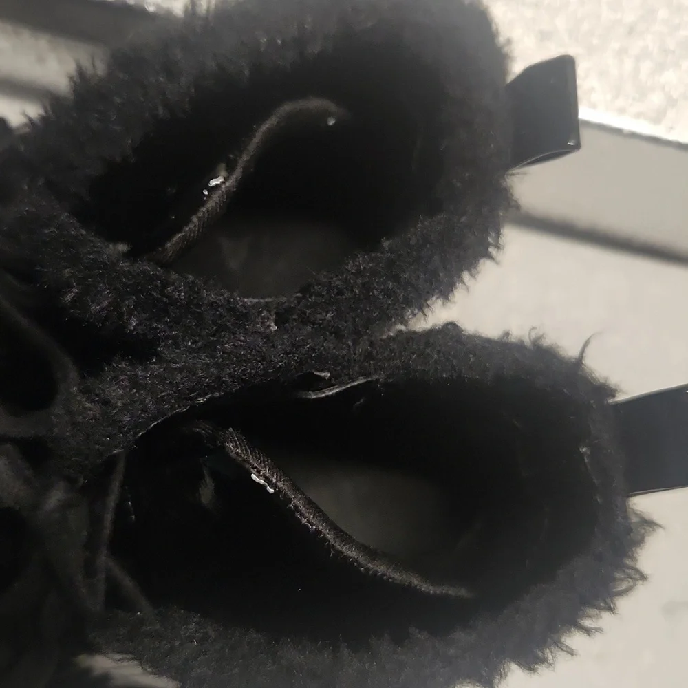 MIA SIZE 4 Black Patent leather's Boot girl